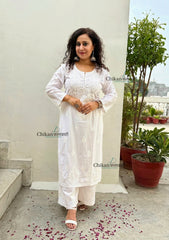 Fiza Cotton Chikankari Kurti - White
