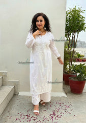Fiza Cotton Chikankari Kurti - White