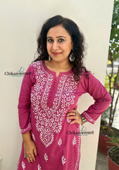 Geet Cotton Chikankari Kurti - Onion Pink