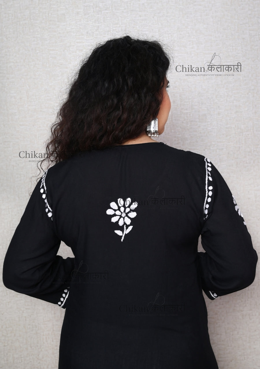 Hoor Modal Black Chikankari Kurti | house of chikankari | lakhnavi kurti | chicken curry kurti | lucknowi chikan kurta