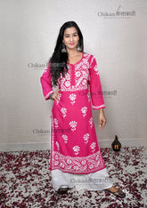 Hoor Modal Chikankari Kurti Front | lucknowi chikankari kurti | lakhnavi kurta | chicken curry kurti | lakhnavi kurti