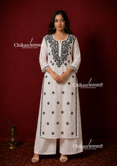 Siya White Cotton White Chikankari Kurti