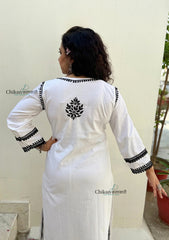 Siyali Cotton White Chikankari Kurti
