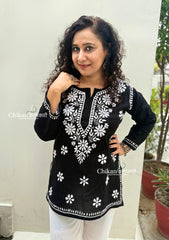 Siyara Short Cotton Chikankari Kurti - Black