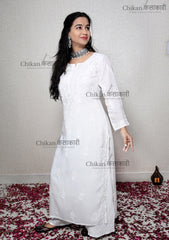 Preksha Modal white chikankari kurti | lucknowi chikankari kurta | lakhnavi kurti | chicken curry kurti | white chikan kurti