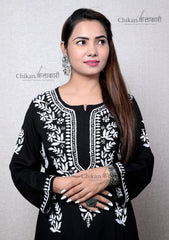 Aisha lucknowi chikankari kurta | lucknow chikan kurti | lakhnavi kurti | chicken curry kurti | black chikankari kurti