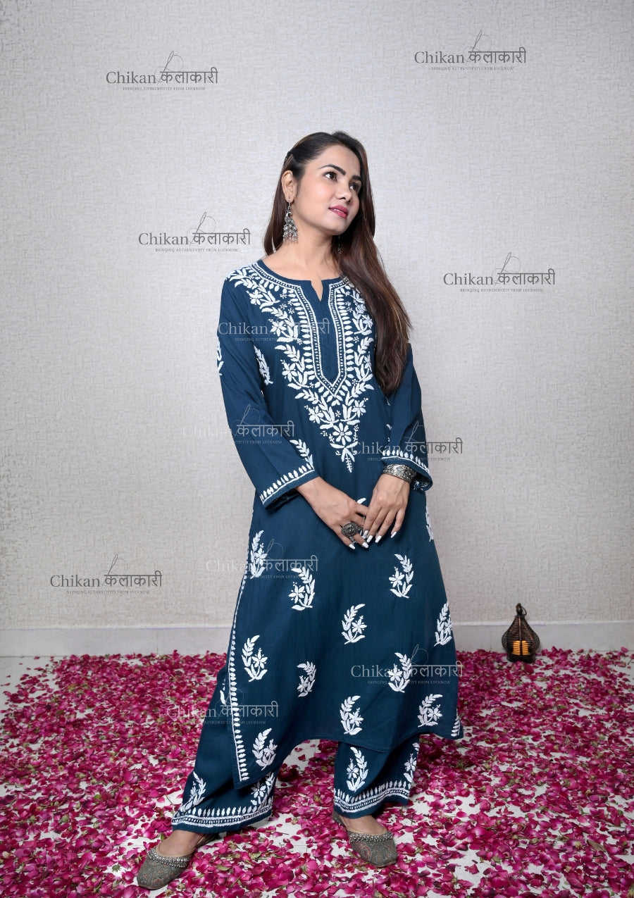 Aisha Modal Chikankari Green Kurti | lucknow chikan kurti | lakhnavi kurta | chicken curry kurta | house of chikankari