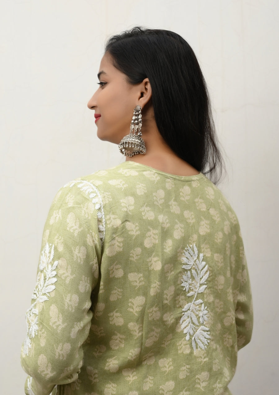 Amira Printed Rayon Chikankari Kurti | lakhnavi kurti | lakhnavi kurta | lucknowi chikankari kurti | chicken curry kurti