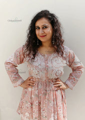 Maya Short Chikankari Kurta | chikan curry kurti | lakhnavi kurti | lucknowi chikankari kurti | chikankari short kurta