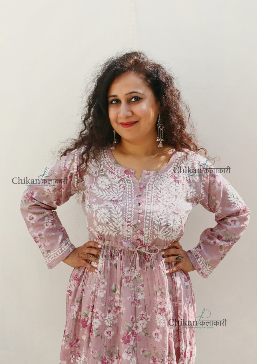 Maya Short Chikan Kurti | chikan curry kurti | lakhnavi kurti | lucknowi chikan kurta | lucknow chikankari kurta