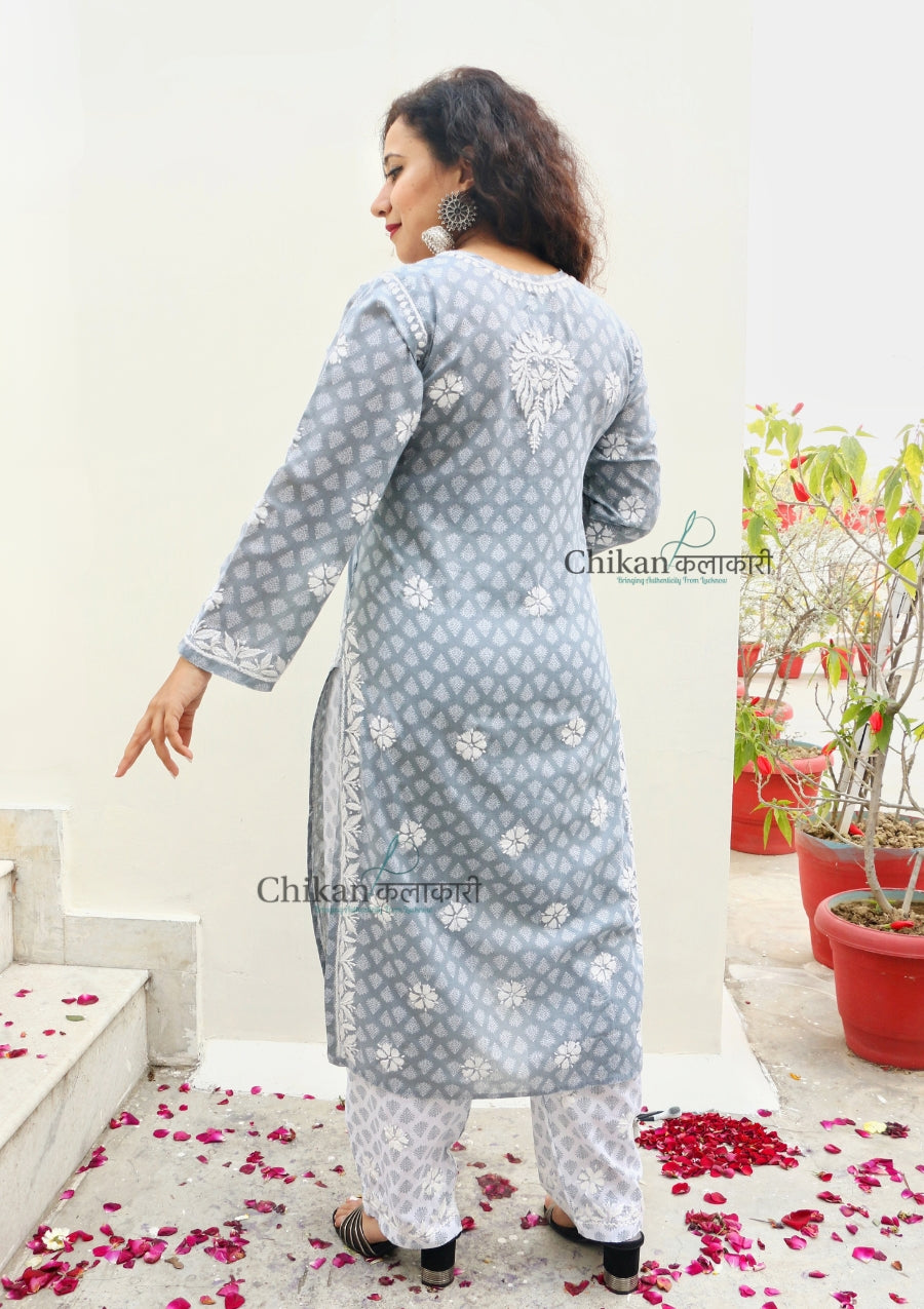 Myra Cotton Chikan Kurta | lucknowi chikan kurti | lakhnavi kurti | chicken curry kurta | lucknowi chikankari kurti