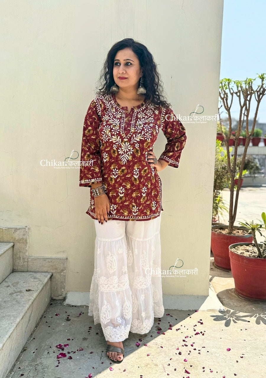 Pari Mul Cotton Short Chikankari Kurti - Maroon