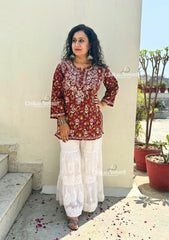 Pari Mul Cotton Short Chikankari Kurti - Maroon