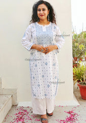 Safa White Chikankari Kurti