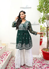 Sana Short Chikankari Kurta | chikan curry kurti | lakhnavi kurti | lucknow chikan kurti | short chikankari kurti