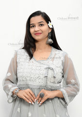 Sana Short Chikan Kurti | chikan curry kurti | lakhnavi kurti | lucknowi chikankari kurta | short chikankari kurti