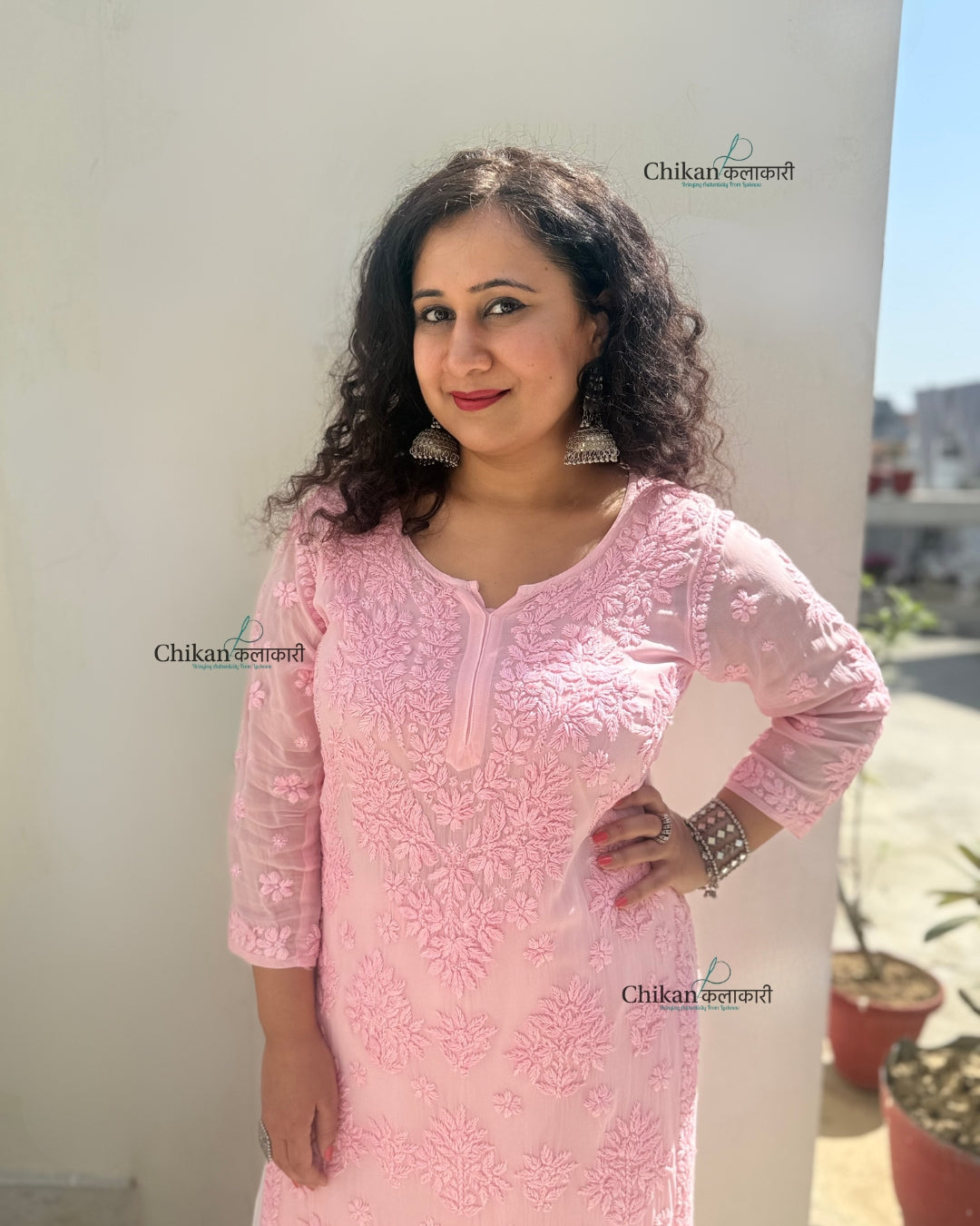 Sehar Viscose Chikankari Kurti - Pink
