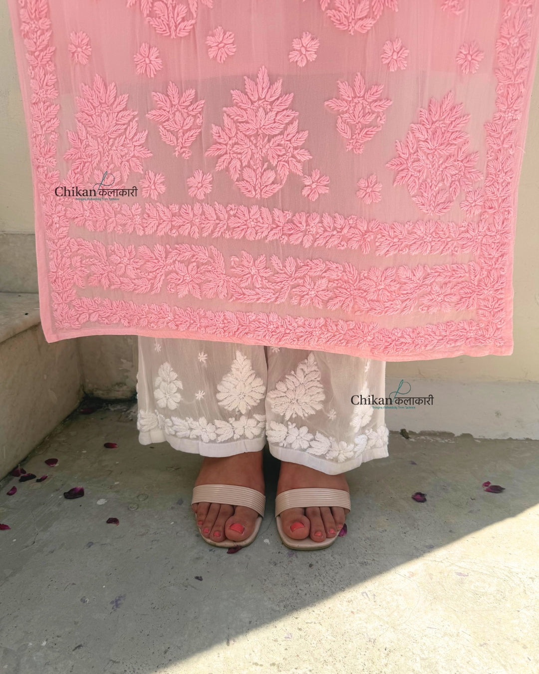 Sehar Viscose Chikankari Kurti - Pink