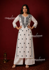 Siya White Cotton White Chikankari Kurti