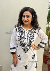 Siyali Cotton White Chikankari Kurti