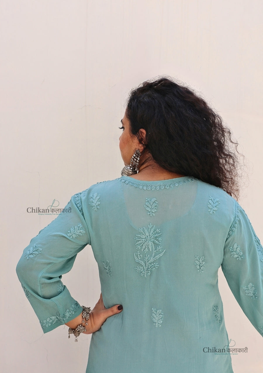 Vanaya Viscose Chikankari Kurti - Green