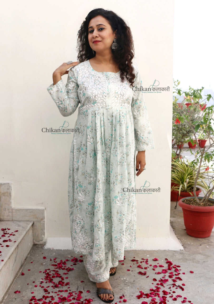 Zainab Mulmul Green Nyra Chikankari Kurti Set