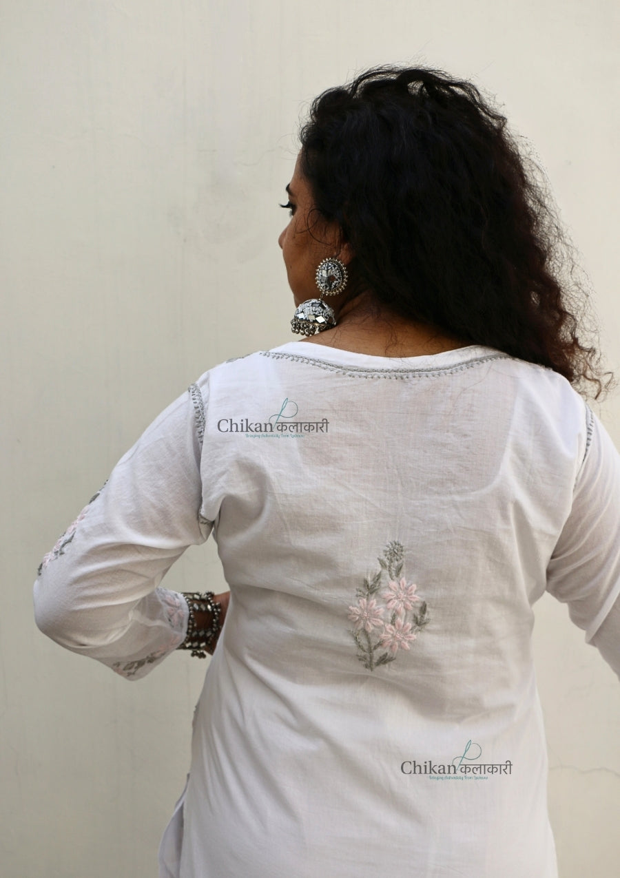 Zareen Mulmul White Chikankari Kurti