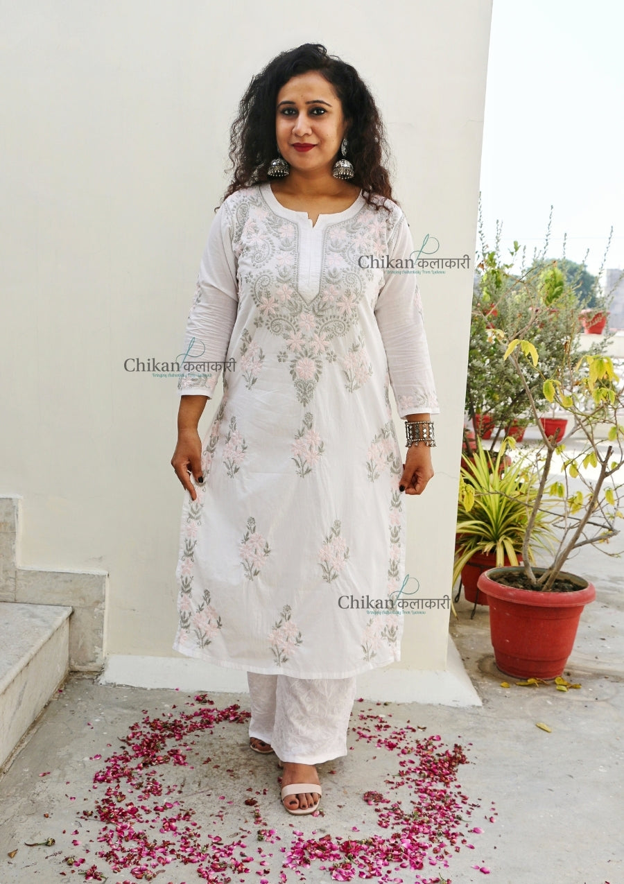 Zareen Mulmul White Chikankari Kurti